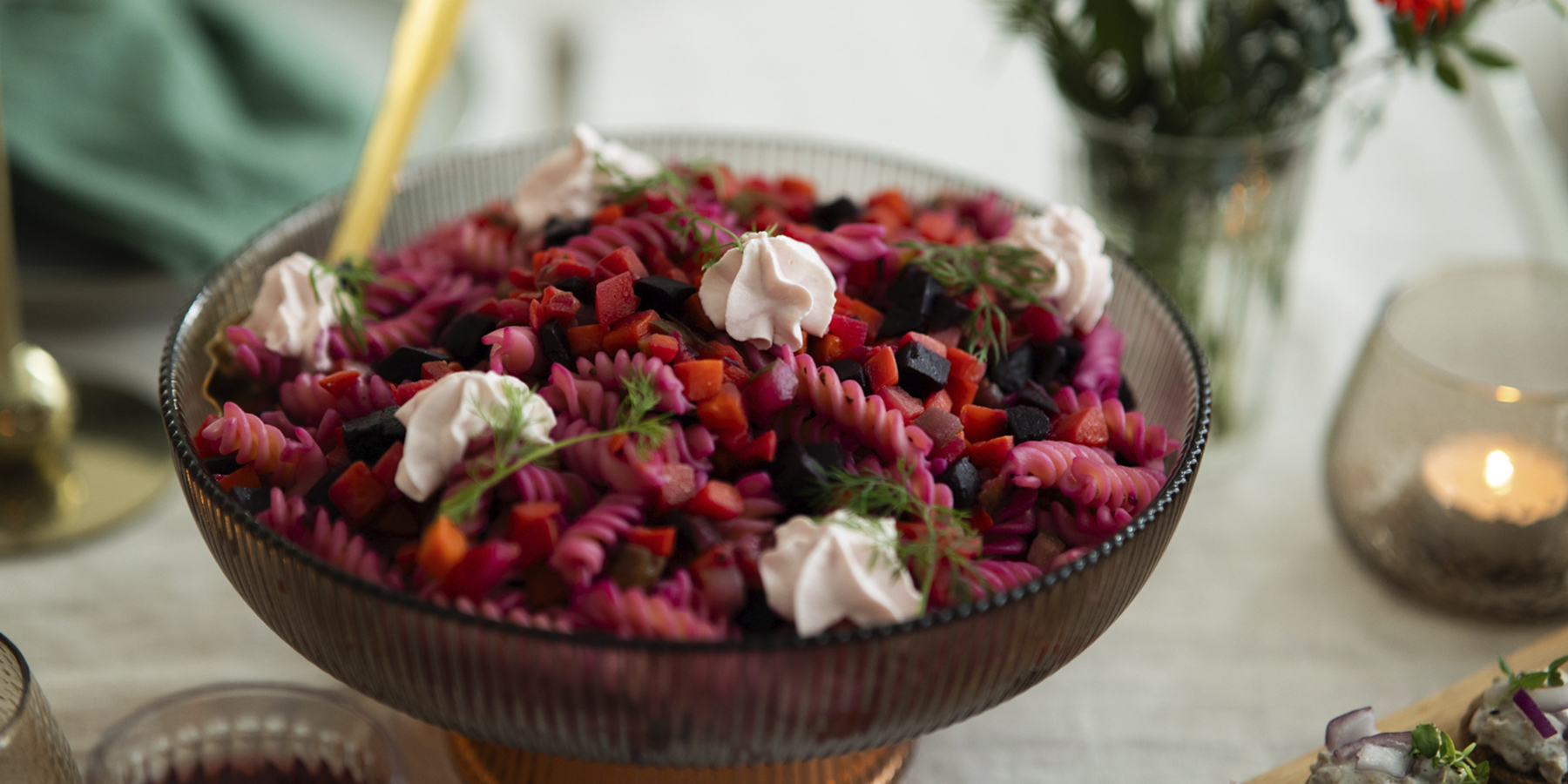 Jouluinen rosollipastasalaatti