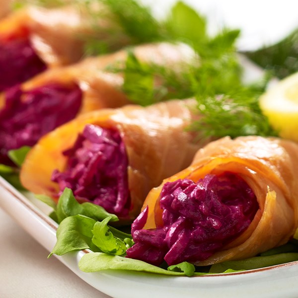 Kylmäsavulohirullat