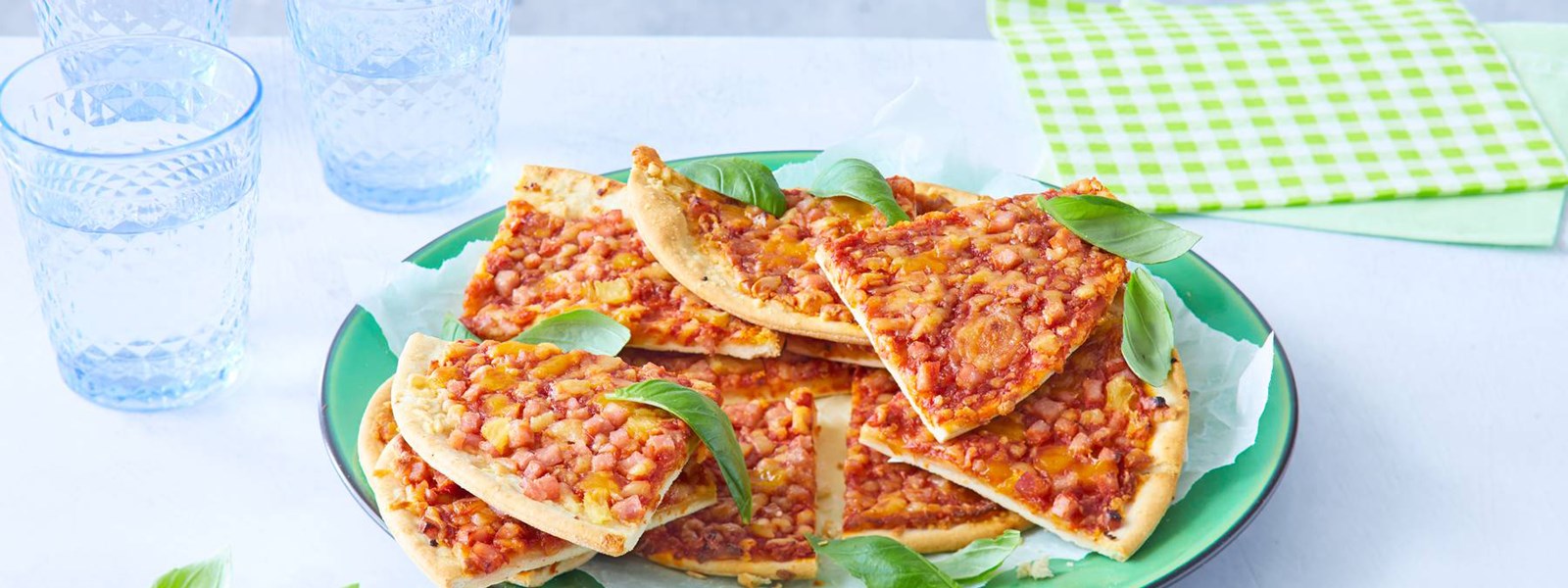 pizzaa yksin, kaksin tai yhdessä