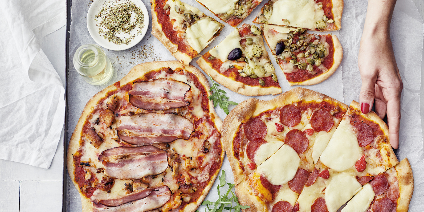 Tuorepizzat paistuvat myös kesägrillissä