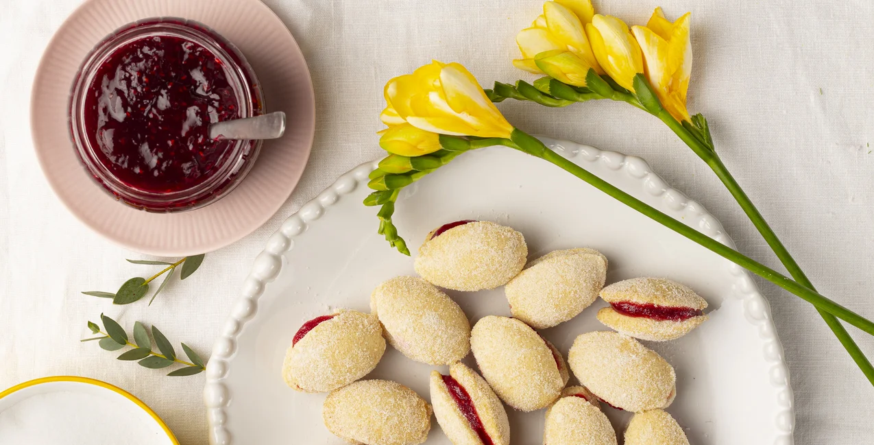 Vadelmaiset lusikkaleivät