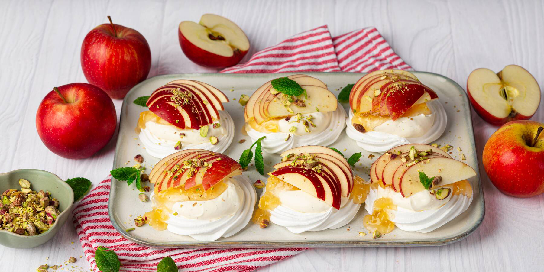 Omena-vanilja minipavlova