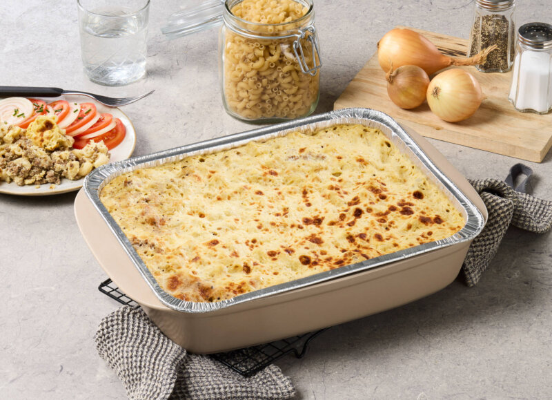 Kuvassa on Delitalon makaronilaatikkoa.