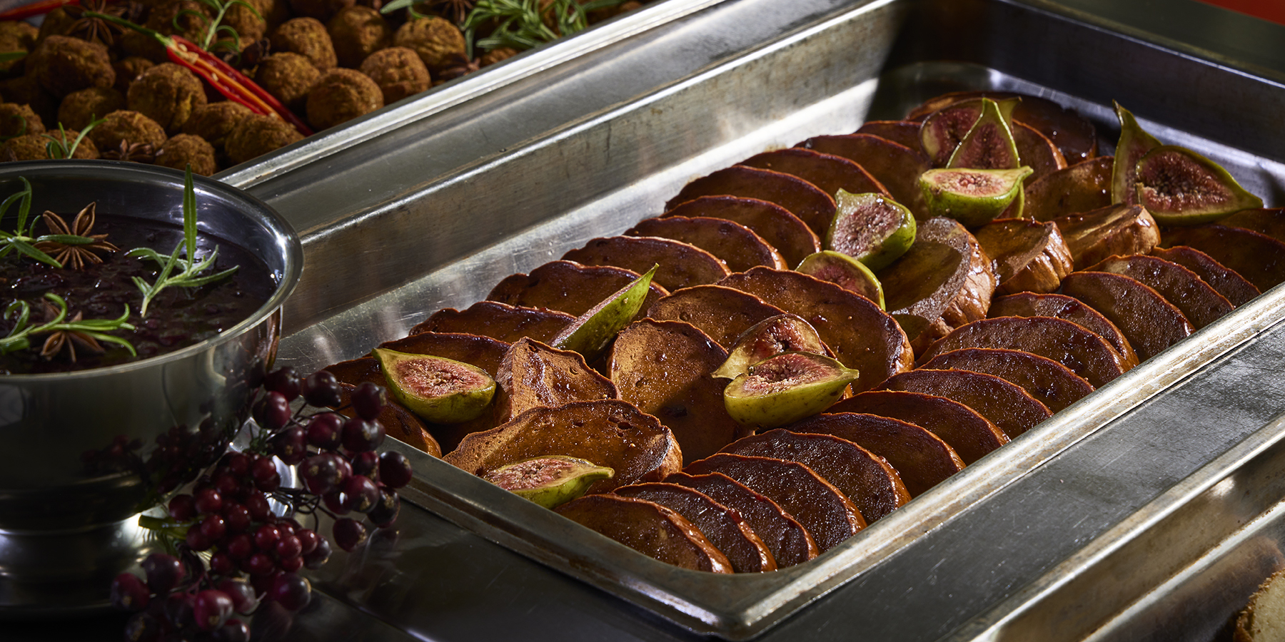 Broilermureke viikunakastikkeessa