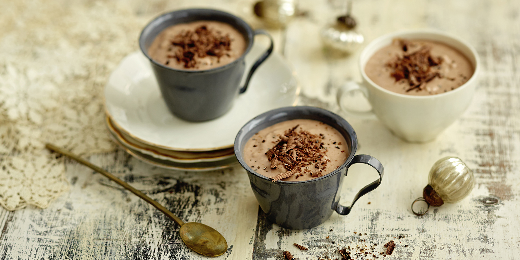 Maapähkinä-kardemummariisi