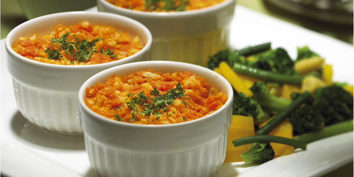 Porkkanalaatikko ja vihannekset