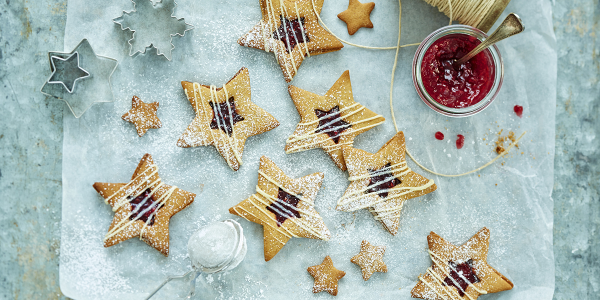 Vadelma-valkosuklaatähdet