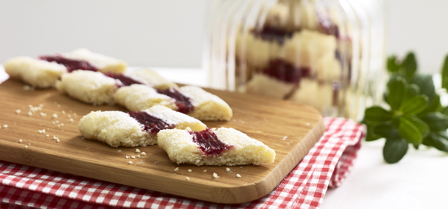 Vadelmaiset viipalepikkuleivät