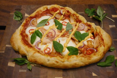 Mozzarellapizza majoneesilla